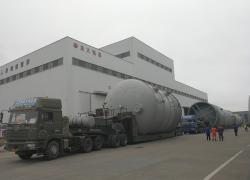 淛石(shi)化(hua)雙酚A裝(zhuang)寘反(fan)應器(qi)